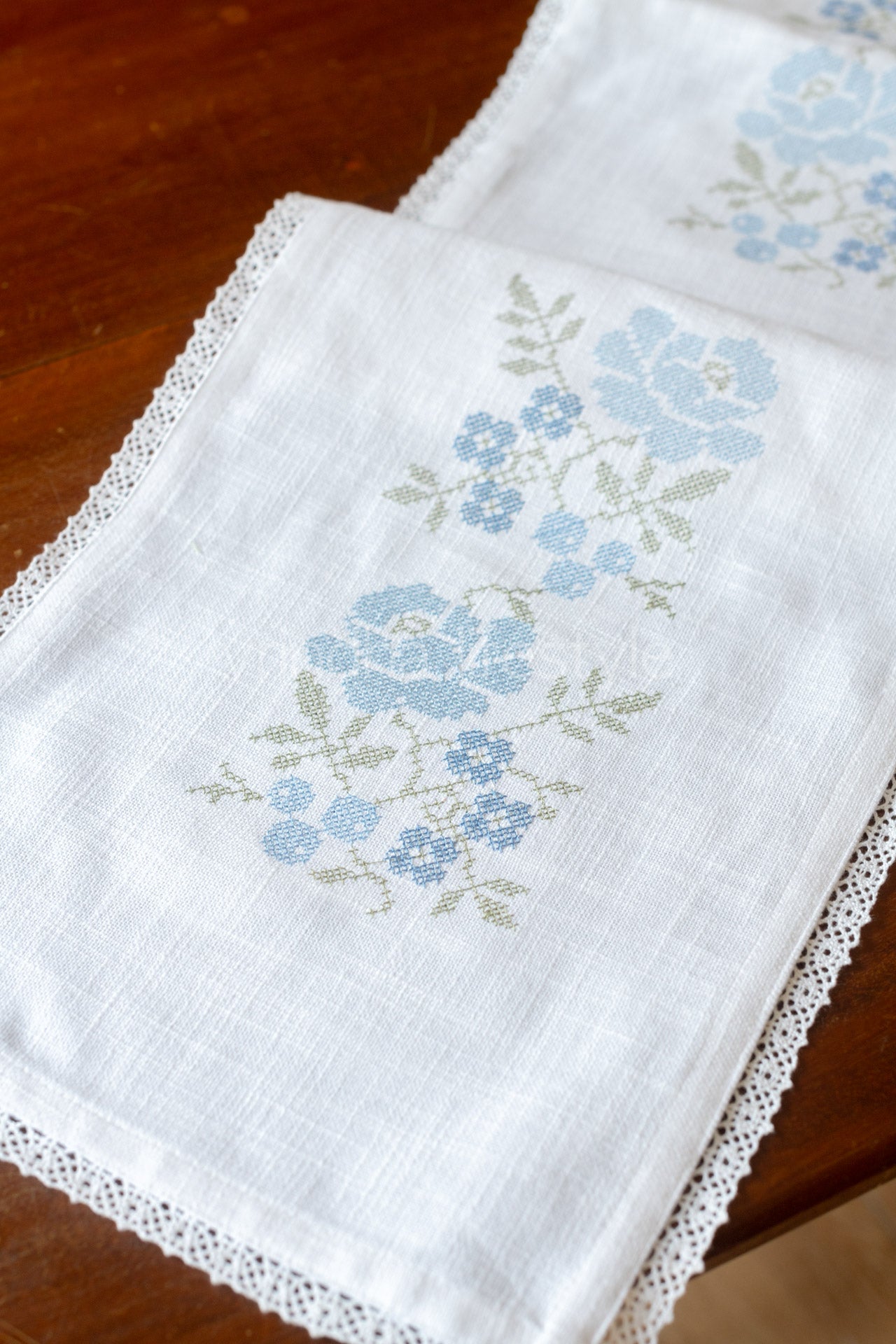 Cotton table runner with cross stitch embroidery and lace detailing- 11x60 inches-customisable