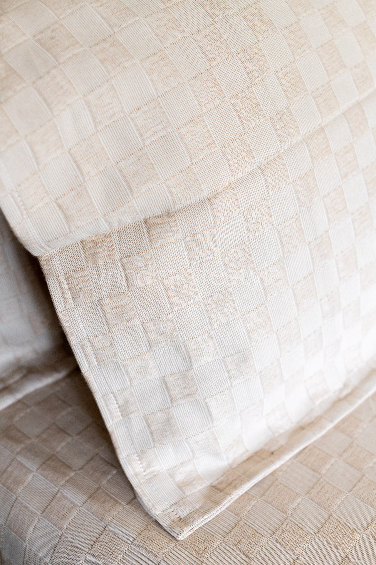 Soft cotton Jacquard bedcover-King size