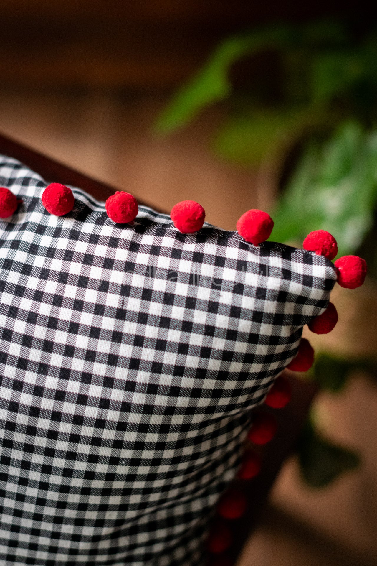 GINGHAM CUSHION COVERS with pom pom-single unit