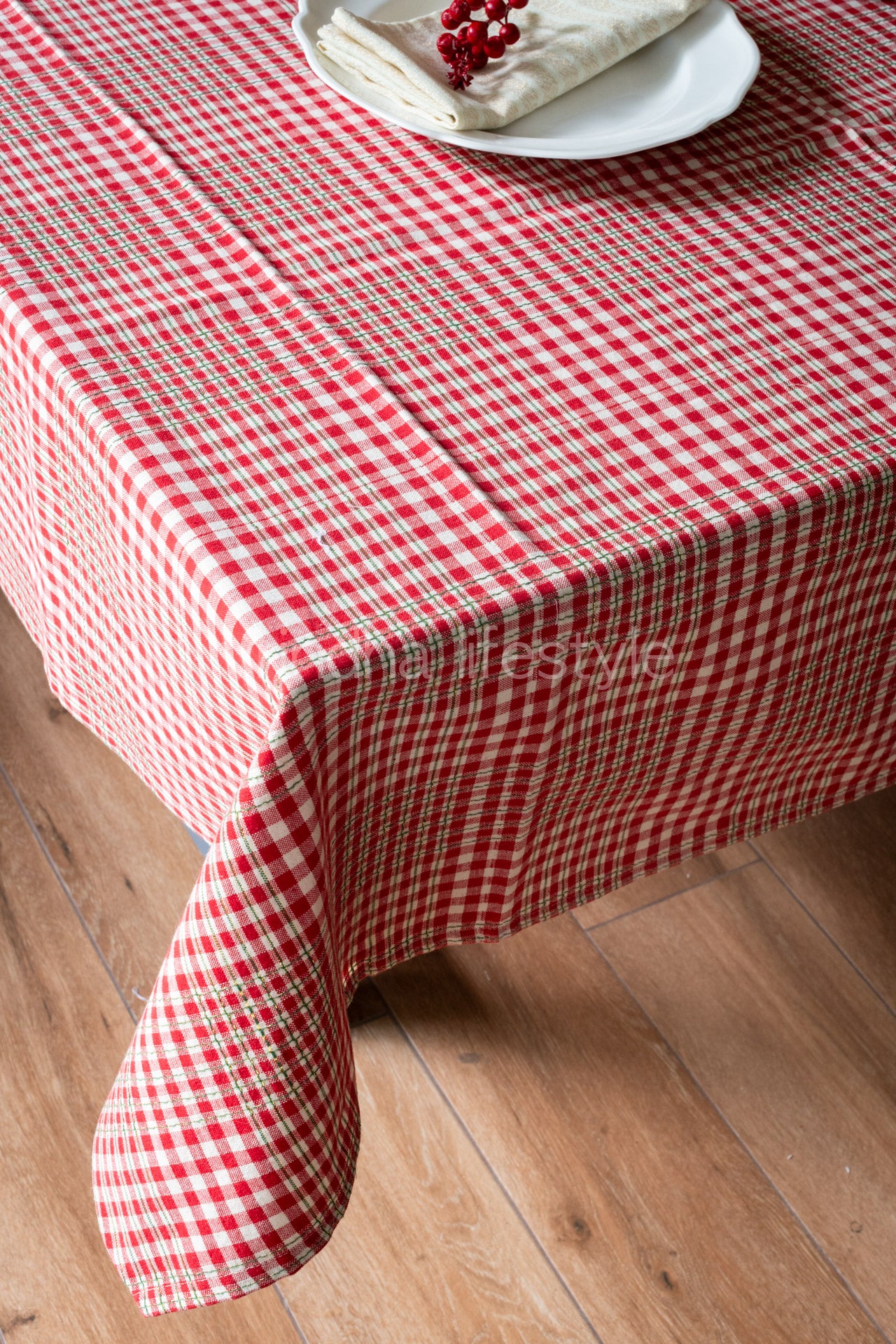 PLAID TABLE CLOTH-6 to 8 seater( customisable)