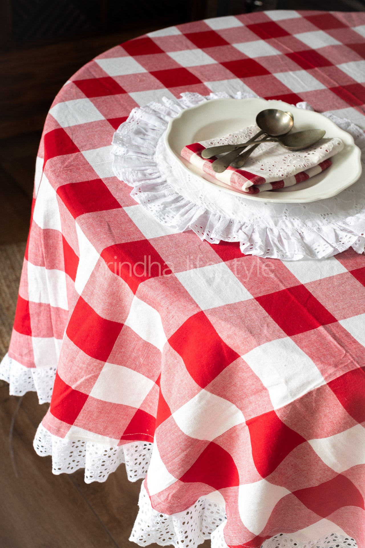 COTTON WOVEN TABLE CLOTH-70 inch Round-4 to 6 seater