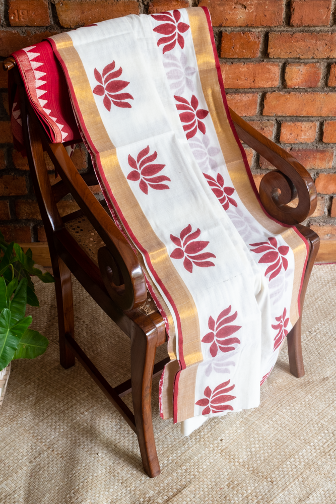 HANDBLOCK PRINTED KERALA KASAVU SAREE-Red