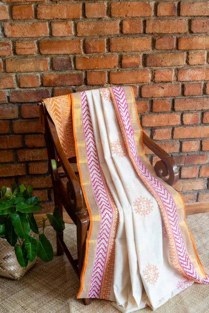 HANDBLOCK PRINTED KERALA KASAVU SAREE-Orange