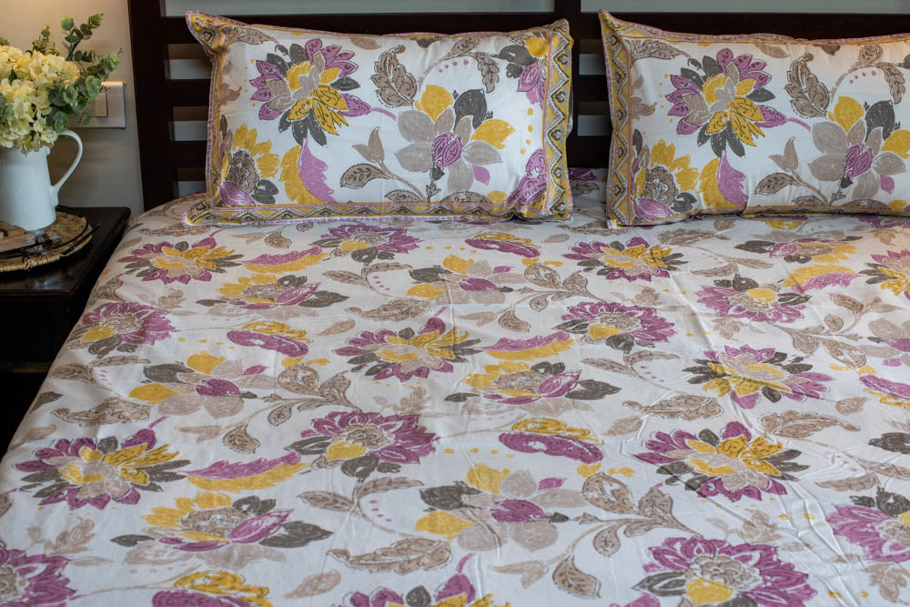 FLORAL PRINTED COTTON BEDSHEET SET-Super king size