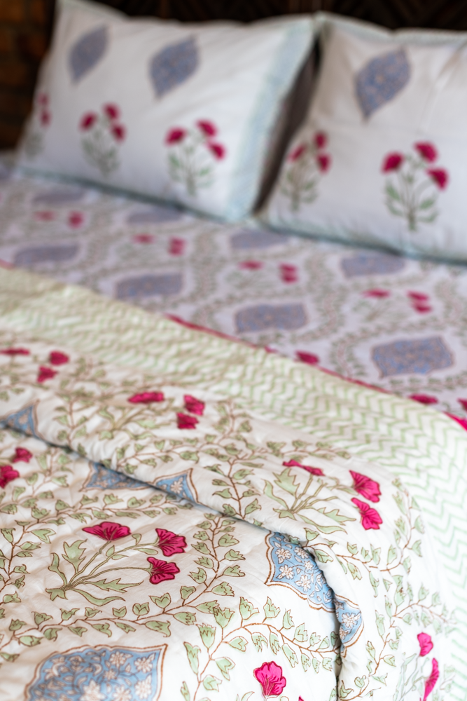 MUGHAL JAAL-Premium hand block printed bedding set-Queen size