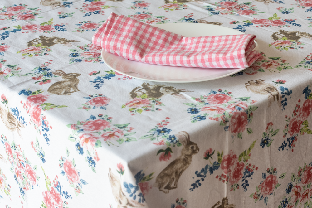 EASTER THEME COTTON TABLE CLOTH WITH LACE DETAILING -6 seater