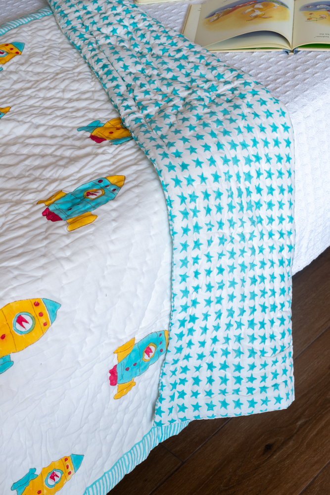 COTTON QUILT FOR KIDS | REVERSIBLE-Space(0-4Years)