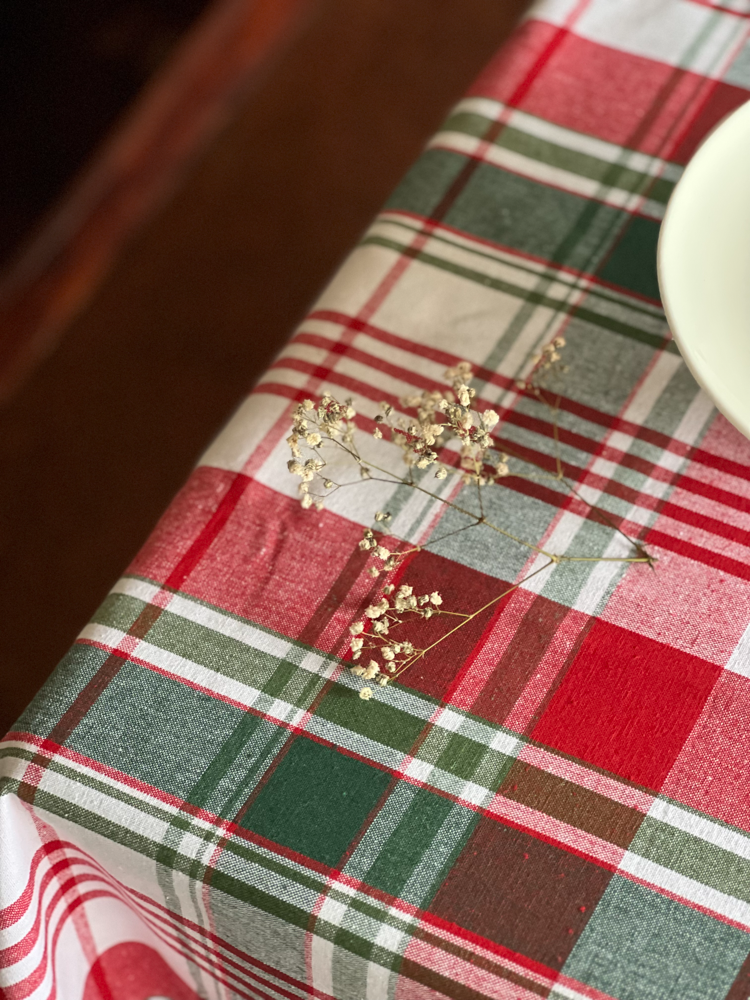 Cotton plaid table cloth ,Christmas theme