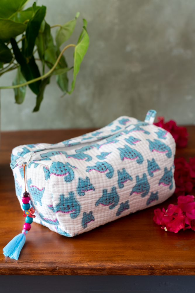 MULTI PURPOSE QUILTED TOILETRY BAGS-Large