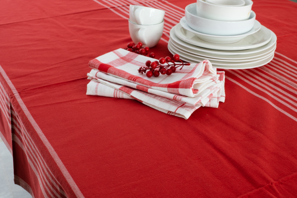 HANDLOOM TABLE CLOTH-4seater