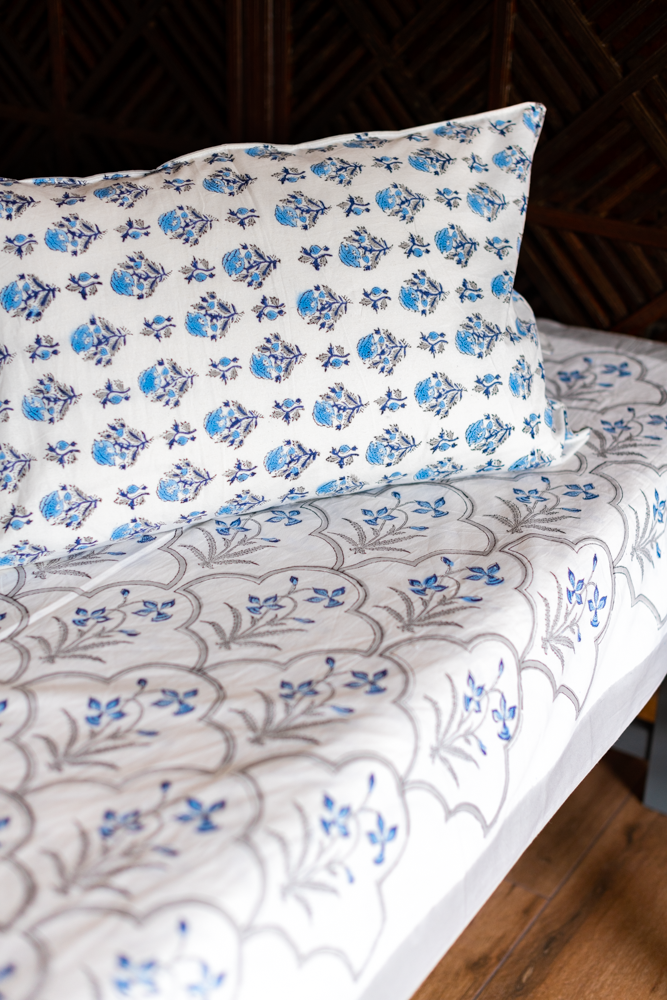 PREMIUM COTTON HAND BLOCK PRINTED BEDSHEET SET-Queen size