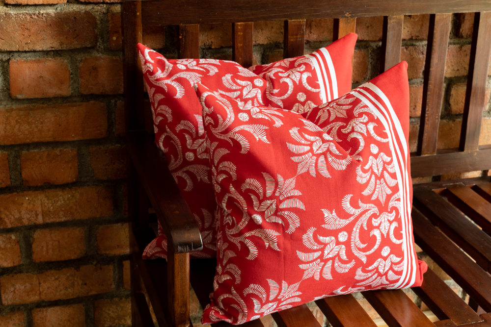 cotton red printed cushion covers